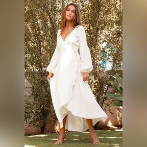 NWT Lulus Perfectly Pleasant Ivory Cutout Long Sleeve Midi Wrap Dress